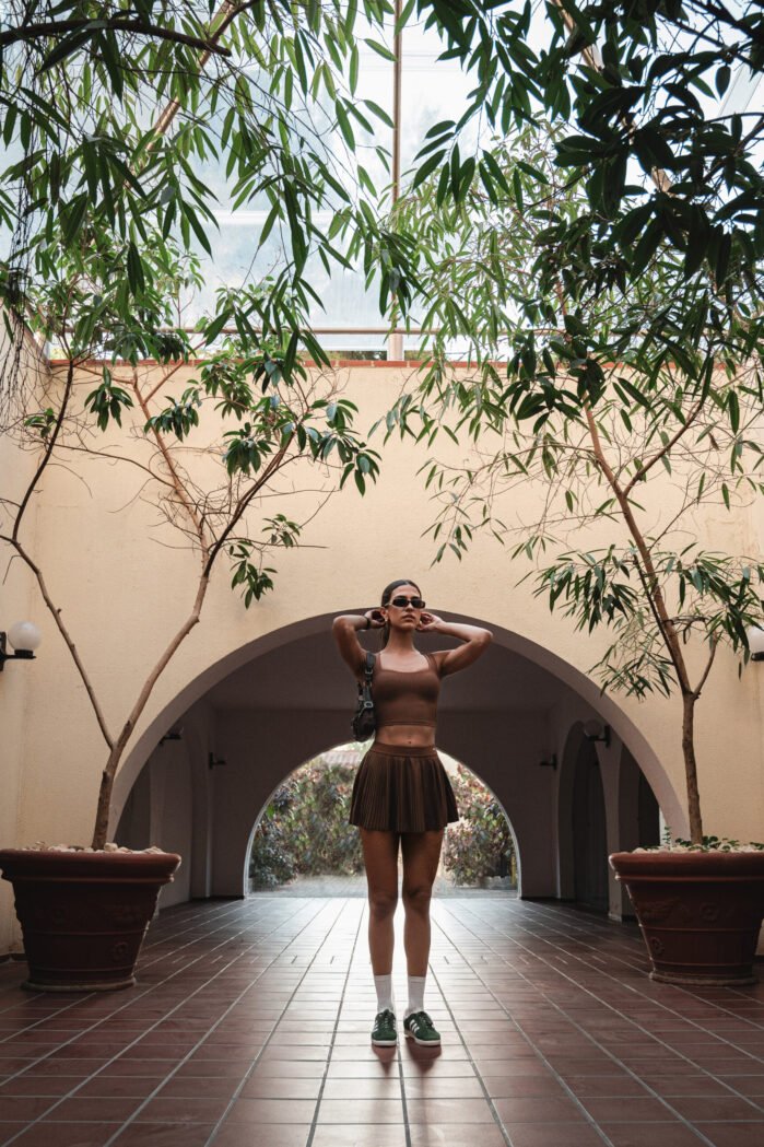 Women wearing brown tennis set