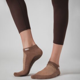 Vert. Non-Slip Sparkle Socks